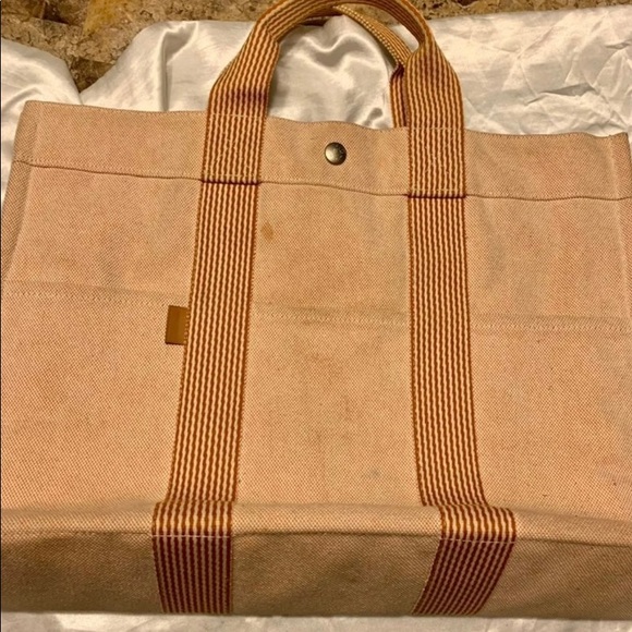 ❗️SOLD❗️Hermes Canvas Tote - Picture 3 of 11